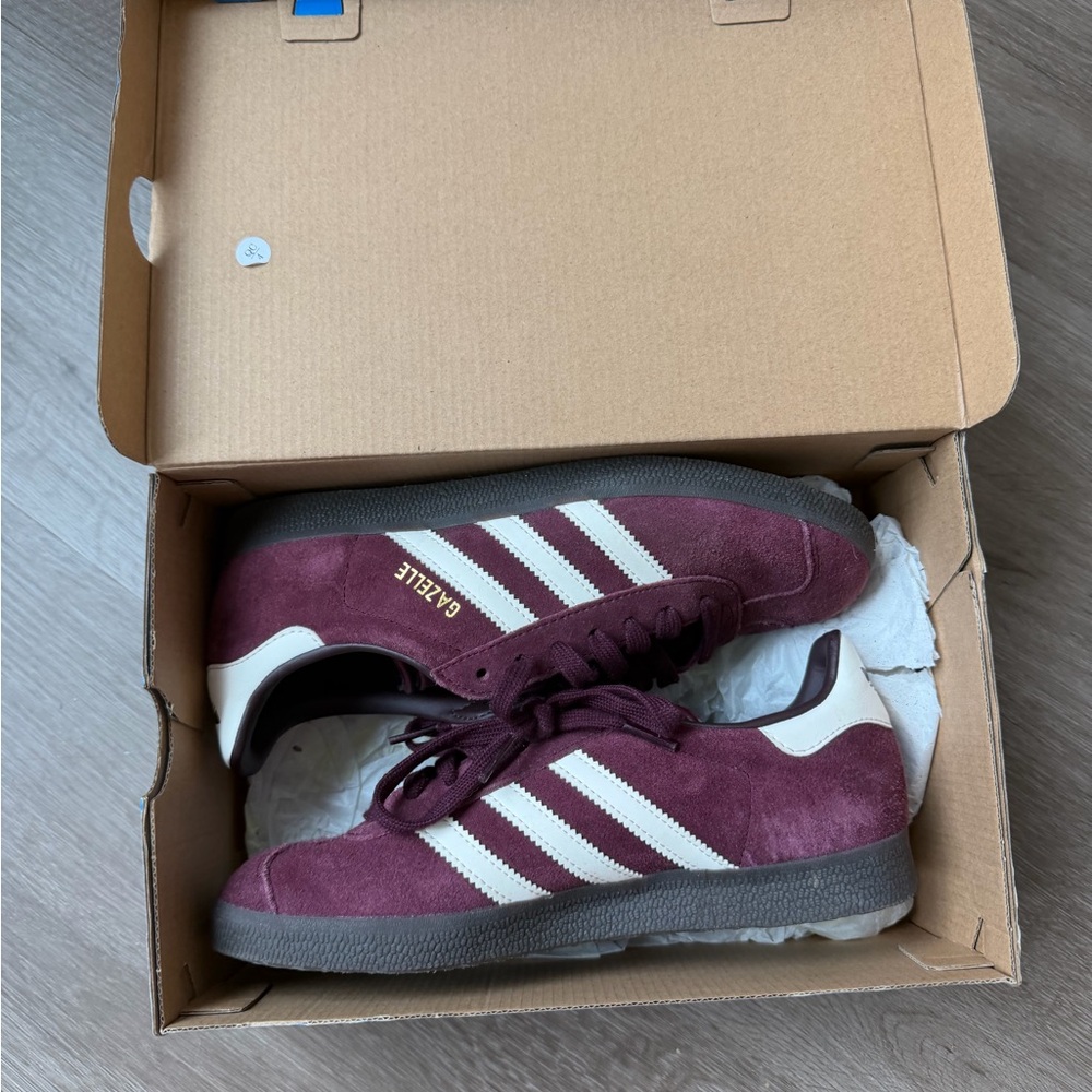 Adidas Gazelle Maroon Sneakers US 6 fits like US 7-7.5